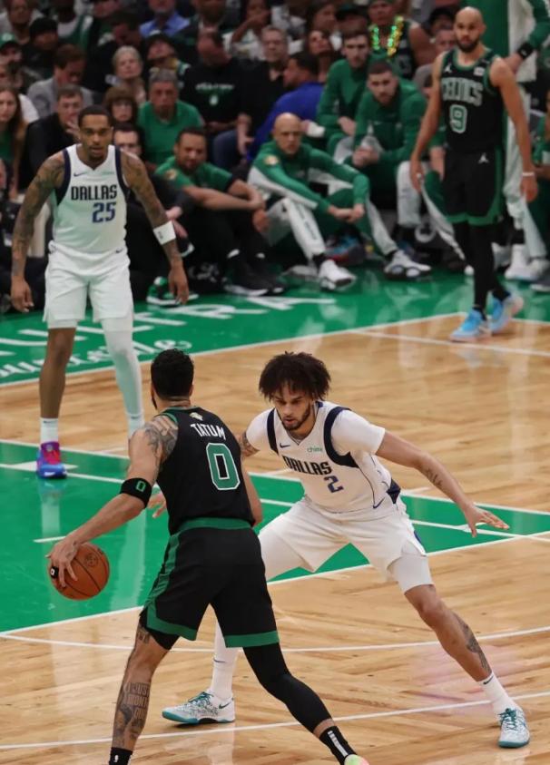 kaiyun-塔图姆击败老对手中国女排，晋级之路一路高歌的简单介绍